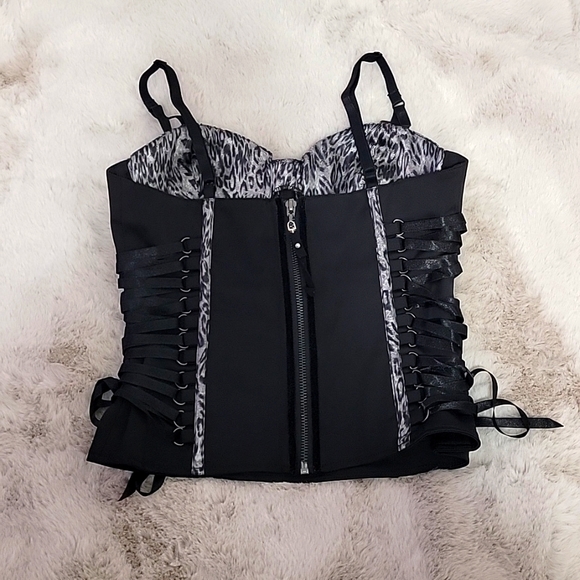 NWT Guess jet black corset - Picture 2 of 6
